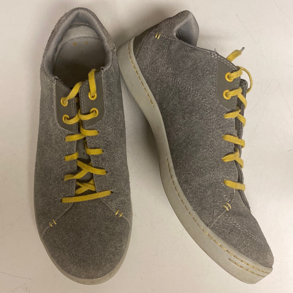 Ahnu Gray Suede Fabric Sneakers Size 9